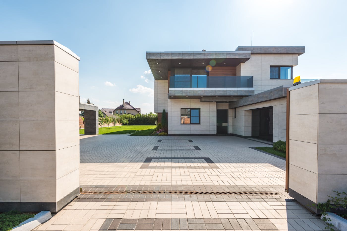Civil Paving benefits shown on a Perth outdoor works project